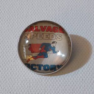 Superman Comic Pin Button Clark Kent